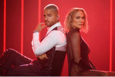 ¡NO SE LA PIERDA! Así fue la sensual y atrevida presentación de JLo y Maluma en los American Music Awards 2020 (+Video)