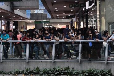 ¡VEA! Así se encuentra el centro comercial Sambil de Caracas por el Black Friday de este #26Nov (+Fotos +Videos)