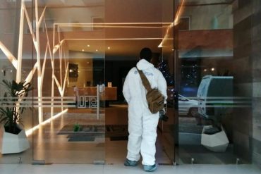 ¡LAMENTABLE! Venezolano murió en México tras caer del piso 7 del hotel en el que se hospedaba: Su pareja no le abrió la puerta e intentó entrar por la ventana