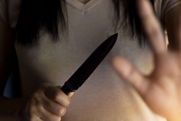 Detenida una mujer en Anzoátegui por herir a su hijo de 7 años con un cuchillo