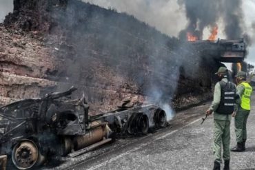 ¡QUÉ PELIGRO! Indígenas sufrieron quemaduras graves al tratar de extraer combustible de una cisterna volcada en Bolívar