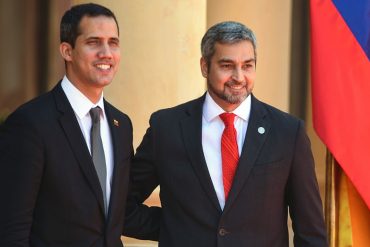 ¡CARAMBA! Movimiento de izquierda de Paraguay propuso enjuiciar al presidente Abdo Benítez por “contacto secreto” con emisario de Guaidó