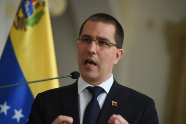 ¡AY, POR FAVOR! La pataleta que armó Jorge Arreaza contra la Embajada de Chile en Venezuela por acoger a Emilio Graterón en calidad de huésped (+Comunicado)