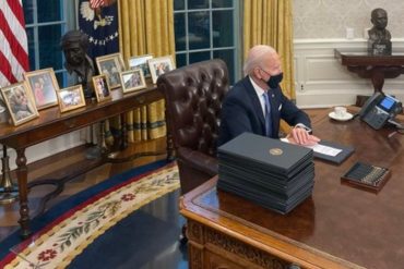 ¡CAUSÓ EXPECTATIVA! «Fue muy generosa, pero como era privado, no la comentaré hasta que hable con él»: Lo que dijo Biden de la carta que le escribió Trump (+Video)