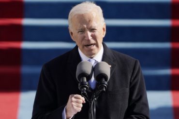 ¡DEBE VERLO! La perturbadora falla de video durante el discurso de Biden en un canal de televisión que aterró a sus televidentes (+Video)