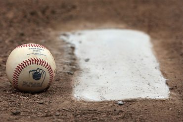 ¡SEPA! La LVBP suspende a 7 jugadores por la trifulca entre Caribes de Anzoátegui y Cardenales de Lara en Barquisimeto