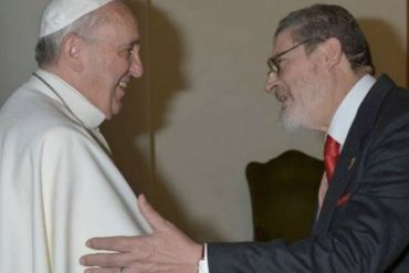 ¡SE LO CONTAMOS! Médico personal del papa Francisco falleció por complicaciones del COVID-19