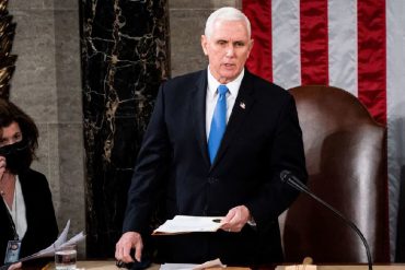 ¡DETALLES!  Pence se negó a invocar la 25a Enmienda para destituir a Trump: “Sentaría un precedente terrible” (+Carta a Pelosi)