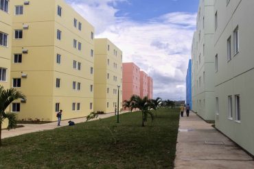 ¡LAMENTABLE! Investigan la muerte de un menor de tres años que cayó de un cuarto piso del urbanismo Ciudad Zamora en Cúa