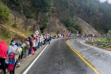 ¡UNA ODISEA! Cruzan hasta 6 fronteras caminando y pasan por páramos a muy bajas temperaturas: lo que viven los venezolanos para llegar a países como Chile y Perú