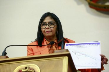 ¡ENTÉRESE! Delcy Rodríguez afirmó este #10Abril que el régimen logró consignar el 50% del mecanismo Covax (+Video)