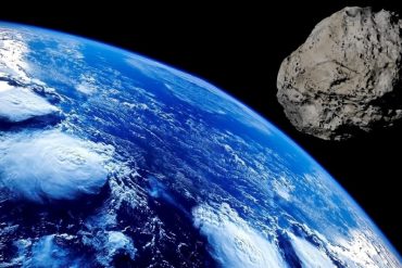 ¡ATENTOS! El asteroide más grande de 2021 se acerca a la Tierra a una espeluznante velocidad (pasará a una distancia mínima el próximo #21Mar)