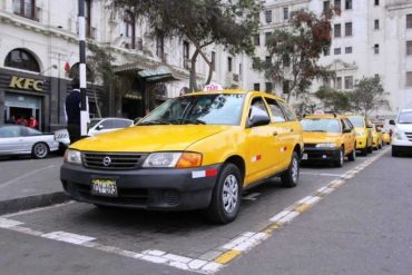 ¡SE LO CONTAMOS! Una joven venezolana de tan solo 17 años fue baleada por resistirse al robo de un falso taxista en Perú (+Video)