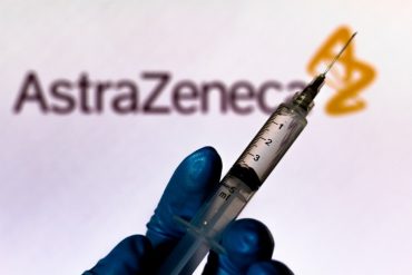 ¡IMPORTANTE SABER! La Unión Europea no ha renovado “de momento” su contrato con AstraZeneca