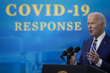 ¡SEPA! «Lo vamos a intentar»: Biden dijo que la mitad de los líderes del mundo le han pedido ayuda para obtener vacunas contra el COVID-19