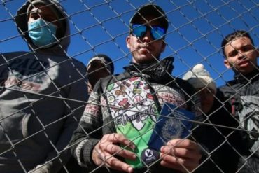 ¡ENTÉRESE! Rescatan a 30 migrantes venezolanos secuestrados en Chile: ingresaron por vías ilegales y pagando a “coyotes”