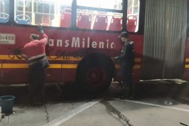 ¡TERRIBLE! Vandalismo en Bogotá: reportan destrozos en el TransMilenio y negocios saqueados la noche de este #28Abr