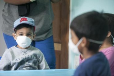 ¡PANDEMIA EN VENEZUELA! “Se está observando un aumento de casos de COVID-19 en niños”: La advertencia de este infectólogo pediatra venezolano (+Datos)