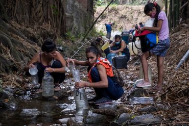 ¡DESIDIA ROJA! 61% de los venezolanos evalúa negativamente el servicio de agua potable: Ciudad Bolívar, Punto Fijo y Maracaibo son las más afectadas