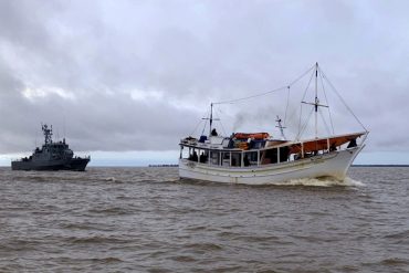 ¡PENDIENTES! Interceptaron un barco de bandera venezolana que realizaba pesca ilegal en aguas de Brasil: la Marina dijo que salió de Margarita