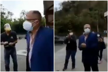 ¡CONMOVEDOR! Así recibieron los trabajadores al alcalde del municipio Los Salias luego de superar el covid-19 (+Video)