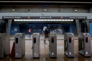 A usuario le robaron $1.000 mientras viajaba en la Línea 3 del Metro de Caracas