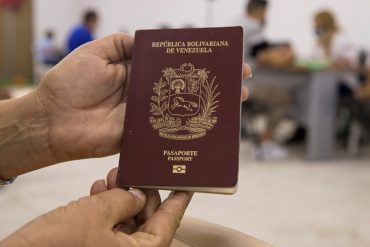 ¡ATENTOS! Las citas están siendo reprogramadas y las prórrogas “ya están saliendo”: los detalles que reveló el director del Saime sobre el proceso para emitir un pasaporte