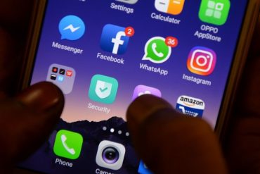 ¡DESCONTROL! Instagram, Facebook y WhatsApp sufrieron interrupciones del servicio este #8Abr (+reacciones en Twitter +memes)