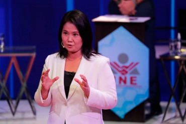 ¡ENTÉRESE! Keiko Fujimori pidió votar para defender a Perú del terrorismo tras el brutal atentado que dejó 14 muertos