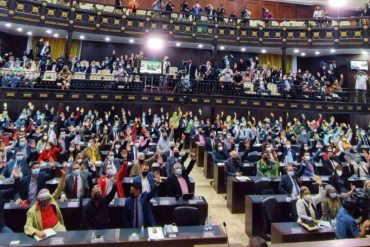 ¡PERO QUÉ CHARLA! “Una labor que el pueblo venezolano les agradece”: el complaciente mensaje de Maduro al Parlamento chavista por la renovación del CNE