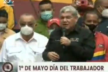 ¡VEA! Caras largas y escasos aplausos: la reacción de los asistentes al acto chavista cuando el ministro de Trabajo anunció un insuficiente aumento del salario mínimo (+Video)