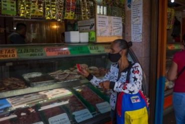 ¡DEMOLEDOR! «No alcanza ni para un kilo de carne»: el título de AFP sobre el insuficiente aumento de salario de Maduro