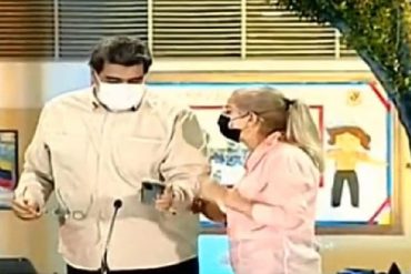 ¡MÍRELOS, PUES! Las cámaras de VTV captaron a Maduro discutiendo con Cilia en plena transmisión (+Video)