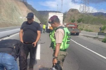 ¡TRÁGICO! Falleció en accidente de tránsito la directora del Instituto Municipal de la Mujer en Vargas: la moto en la que iba chocó contra un camión