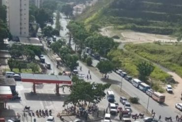 ¡LO MÁS RECIENTE! Comerciante de La Vega resultó herida de bala en medio de la operación de las FAES «contra las bandas armadas» (+Fotos sensibles)