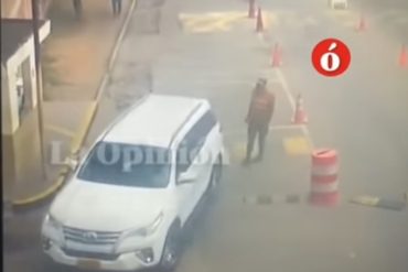 ¡IMPACTANTE! Cámaras de seguridad captaron al hombre que ingresó el vehículo bomba que explotó en la Brigada 30 del Ejército colombiano (+Video revelador)