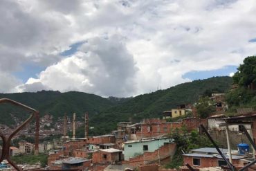 ¡QUE MIEDO! “Nos tenemos que tirar al piso”: El terror que viven los habitantes de las zonas populares de Caracas durante los enfrentamientos armados entre megabandas