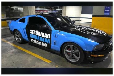 ¡VEA! “Se la quiere dar de Drácula”: la rotulación de una patrulla de seguridad de Chacao que desató controversia en las redes (+reacciones +fotos)