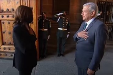 ¡LA BURLA! “Presidente Kábala”: el pelón de López Obrador al recibir a Kamala Harris que no pasó por alto en redes (+Video) (+Memes imperdibles)