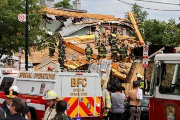 ¡QUÉ FUERTE! Varios heridos y una persona atrapada tras el colapso de un edificio de cinco pisos en construcción en Washington (+Videos)