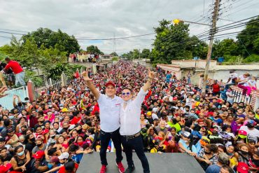 ¡SE GOBIERNA SOLO! Rafael Lacava violó la cuarentena radical al realizar un masivo acto de campaña en Guacara (+Foto +Videos)