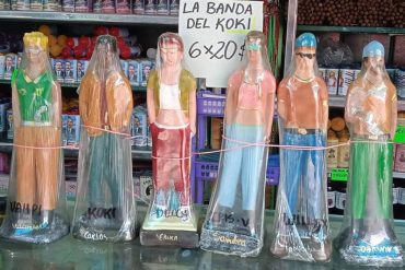 ¡INSÓLITO! Venden figuras de la banda del “Koki” en perfumerías esotéricas de Caracas: el combo de los “santos malandros” se ofrece en $20