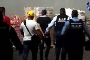 ¡LE CONTAMOS! Detuvieron al jefe de vigilancia del Mercal en Vargas por presuntamente robar bolsas del Clap (+Video)