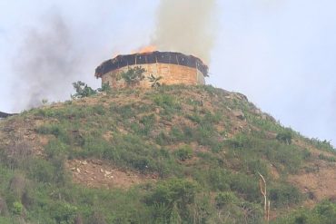 ¡SEPA! Difunden imagen de un incendio en “La Gallera”, el sitio en el que la banda del Koki, Garbis y Vampi hacían sus fiestas