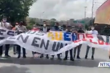 ¡SEPA! Al grito de “¡Patria y vida!” estudiantes tomaron la autopista Francisco Fajardo este #20Jul (+Videos)