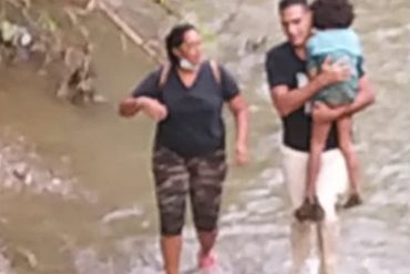 ¡ENTÉRESE! Vecinos de Nueva Casarapa rescataron con vida a un niño en el Río Guarenas: había sido reportado como desaparecido (+Video)