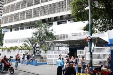 ¡DEBE SABERLO! Academia de Medicina pide al Ministerio de Salud una solución “urgente” en el Hospital JM de los Ríos (Han muerto 12 niños en 8 meses)