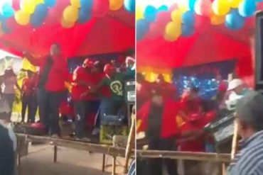 ¡TIENE QUE VERLO! Se desplomó tarima durante acto de un supuesto candidato a una alcaldía en Anzoátegui (+Video)