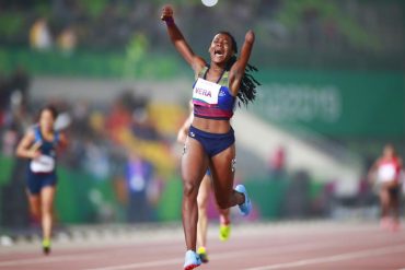 ¡ORGULLO CRIOLLO! La venezolana Lisbeli Vera hizo historia y consiguió la medalla de plata en los 400 metros T47 paraolímpicos en Tokio 2020