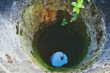 ¡DOLOROSO! Hallaron muerto a un menor de tres años dentro del pozo de una hacienda en Zulia